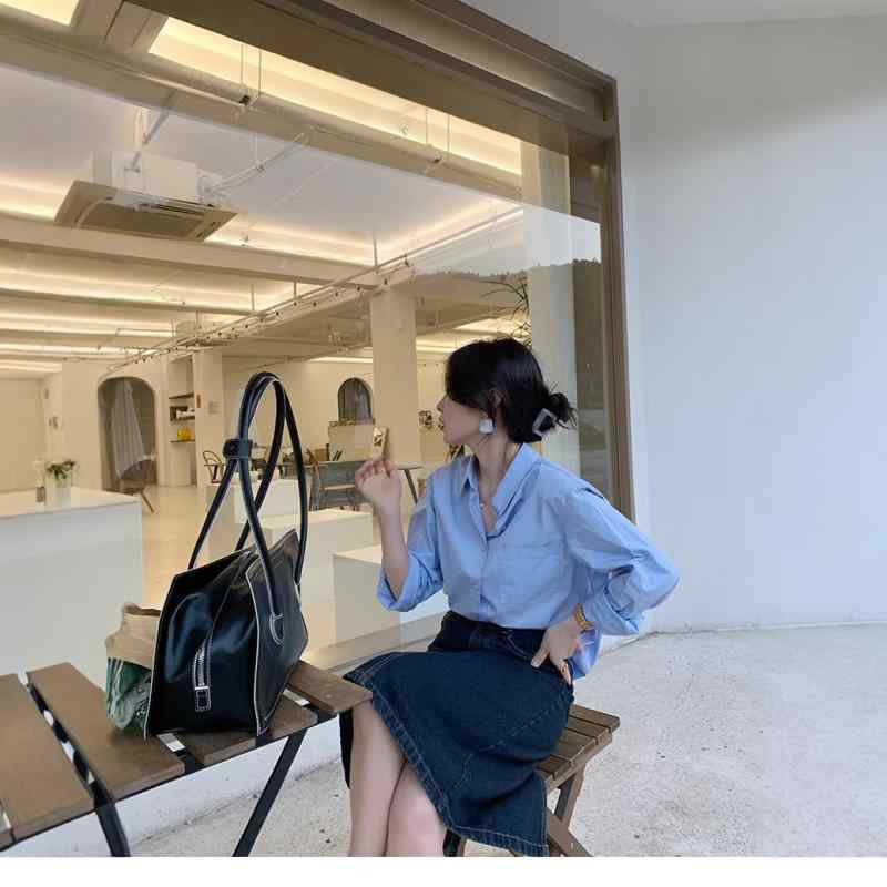 レディース シャツ 長袖 春秋 ブルー デザイン 気質 トップス ブラウス 洗練 スタイル 日常使い 軽やか 素材 コットン 混 シルエット ゆったり