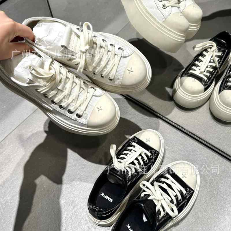レディース 帆布 スニーカー レトロ 不都合 製作 ビンテージ 表現スタイル 白 軍事基地 心地好い 普段使い走り 軽さ 履き気味合い 似つかわしい 通い 相応う 成人女性用 シューズ トップス 合わせ 分かりやすい 分かりやすい ひな型