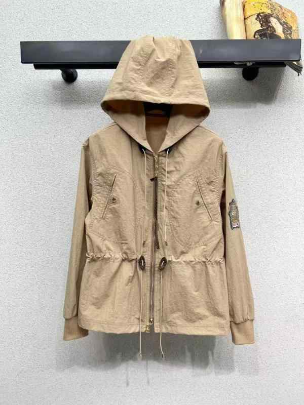 レディース 春夏 フード付き ジャケット ミニスカート セット ドローコード ウエストシェイプ 両方向ジッパー ワークスタイル 立体ポケット カジュアル 普段使い 軽量 伸縮性