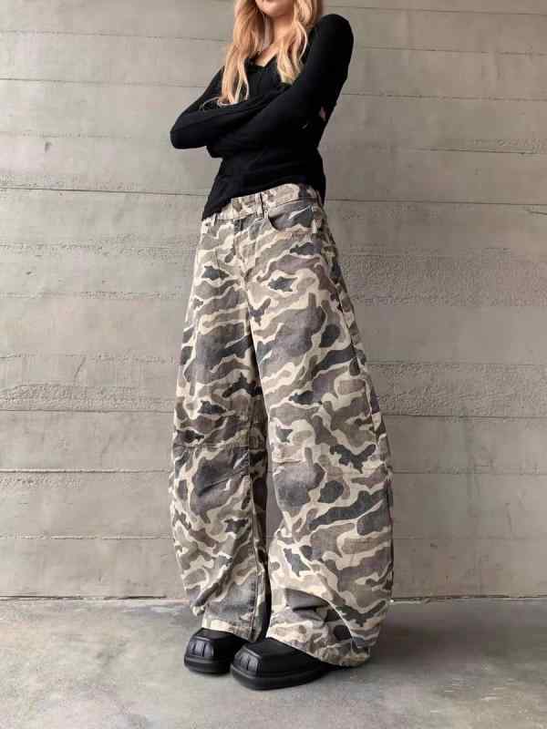デニムパンツ レディース 迷彩柄 ワイドレッグ バナナシルエット ルーズフィット ビッグサイズ フロア丈 ドレープ感 ストリート カジュアル コットン素材 ストレッチ 普段使い