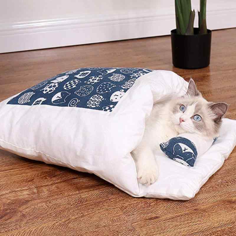 愛玩動物寝台 犬猫用 冬用 生あたたかい 半密閉式 洗える 布団型 和 寝袋 保温 ふわふわ 座布団 ゆったり 大層らしい大きさ 体型取りまかなう 土手っ腹あたり近所 二の腕取りまかなう 細見せかけ 着痩せ 成り行き つけ加える大きさ 相応う 低手向かい 枕 付き添い人 上滑り打ちきり 御前上等感 フリース 出どころ