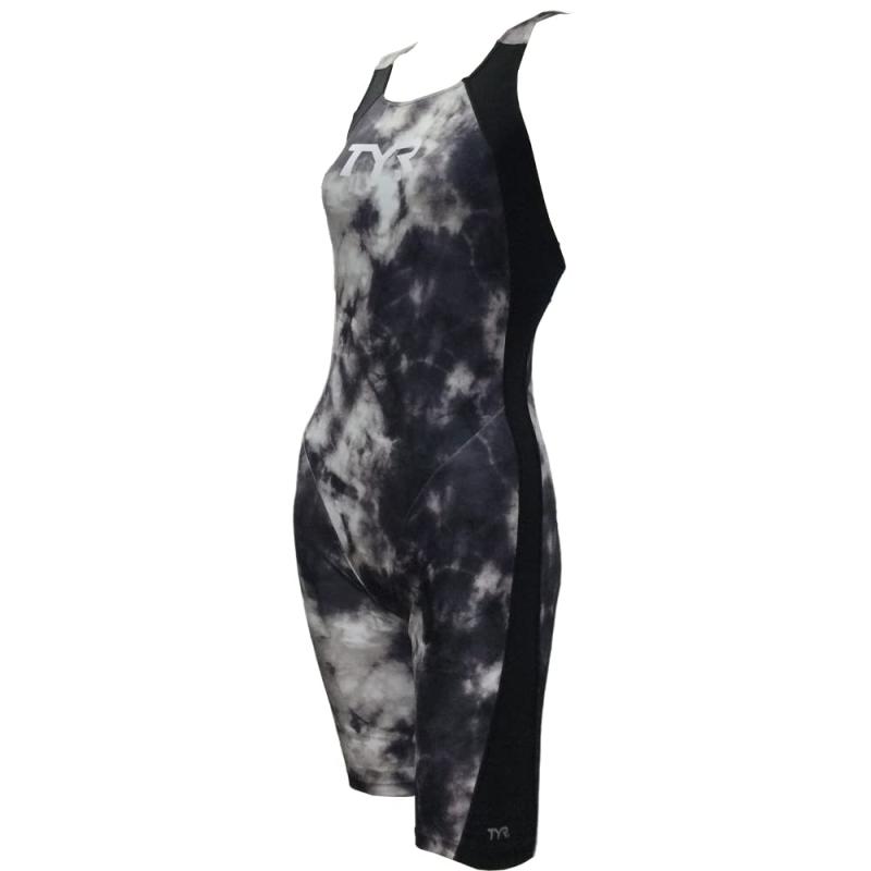 TYR レディース競泳手合い水泳着106221-863BLK/L大きさ 黒いこと