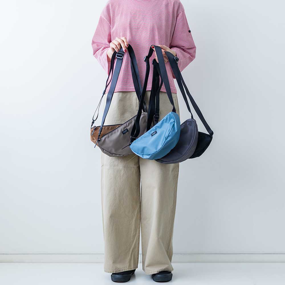 STANDARD SUPPLY　ムーンショルダー