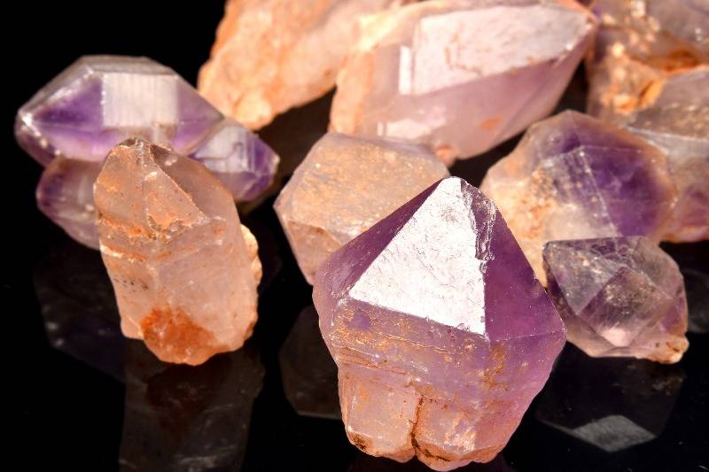 楽天市場】セプタークォーツ 松茸水晶 きのこ水晶 王笏水晶 希少原石