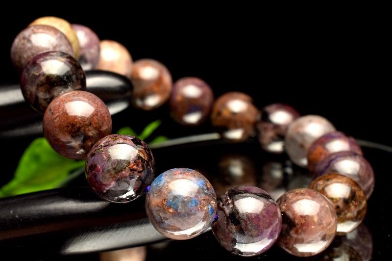 【20％OFF!】【１点物】癒やしの石◇ブラウン スギライト(杉石)　11.5mm ブレスレット アクセサリー _MA6398
