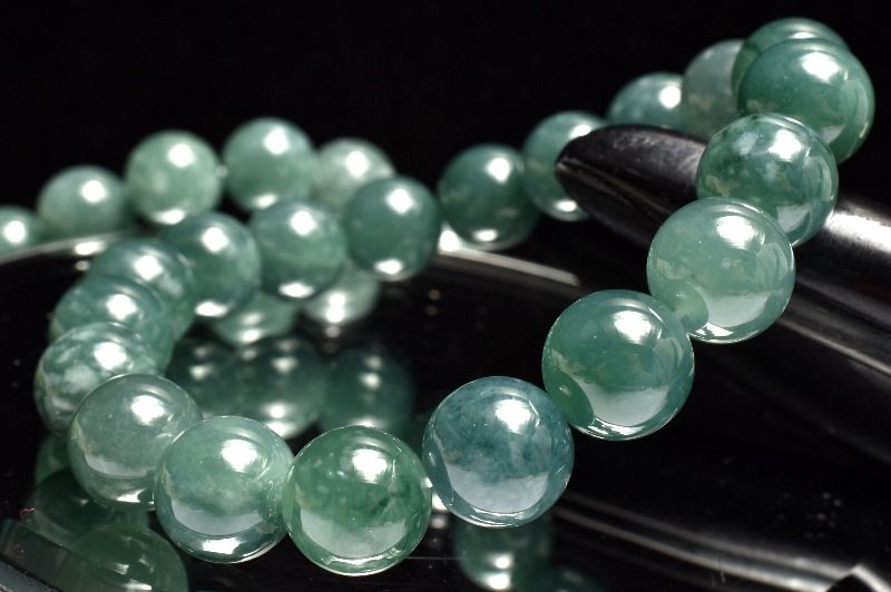 楽天市場】グアテマラ産◇希少マンサーノ翡翠 ブルージェダイト 青翡翠