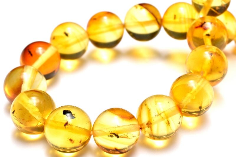 【20%OFF!】【1点物】全粒内包☆限定入荷! 虫入り琥珀アンバー 9.5mm ブレスレット アクセサリー _MC2472