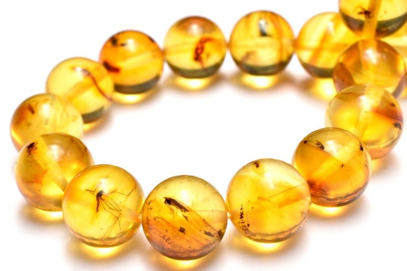 【20％OFF!】【１点物】全粒内包☆限定入荷！ 虫入り琥珀アンバー　9.5mm ブレスレット アクセサリー _MC2473