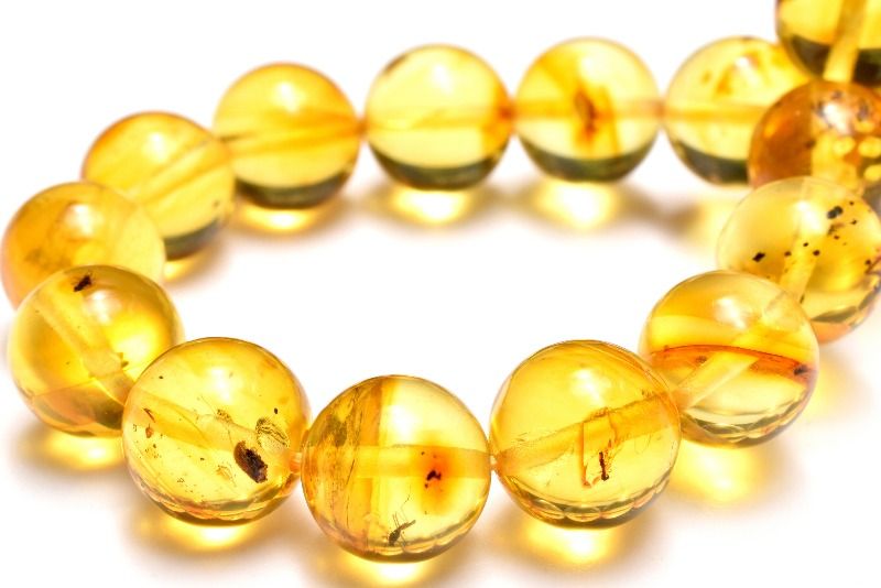 【20％OFF!】【１点物】全粒内包☆限定入荷！ 虫入り琥珀アンバー　9.5mm ブレスレット アクセサリー _MC2474