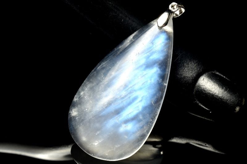 【１点物】Silver925◇インド産 ブルームーンストーン　39x18mm　ドロップ ペンダントトップ アクセサリー _PD1064