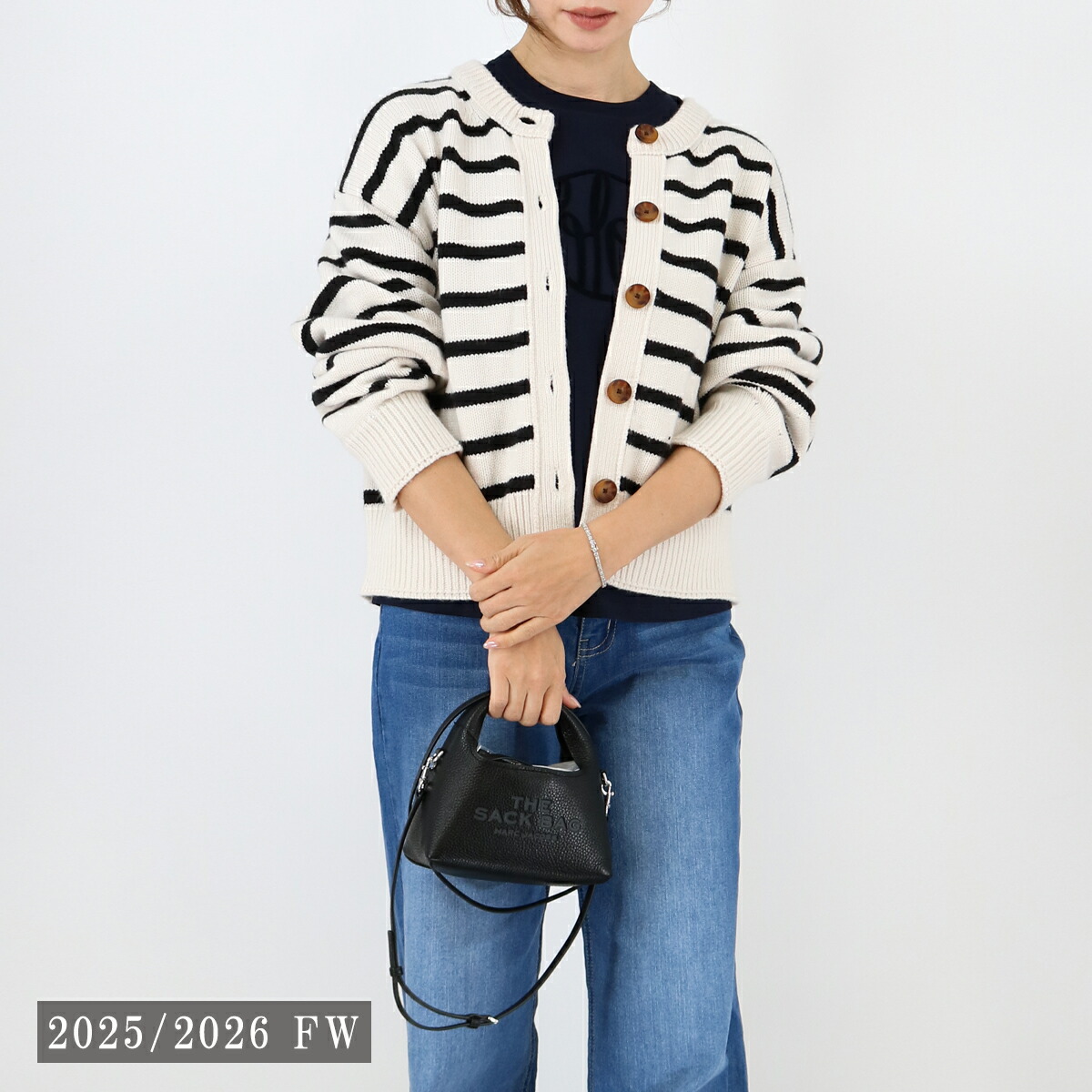 ■MARC JACOBS マークジェイコブス ショルダーバッグ 2F5SMN019S01 BLACK ザ レザー アイテムズ マイクロ クロスボディ サック バッグ ロゴ ハンドバッグ 2WAY ミニバッグ レザー プレゼント ブランド