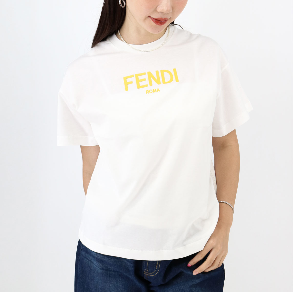 FENDI フェンディ フロントロゴ Ｔシャツ 楽天市場】FENDI フェンディ Logo T-SHIRT ロゴT Tシャツ 半袖