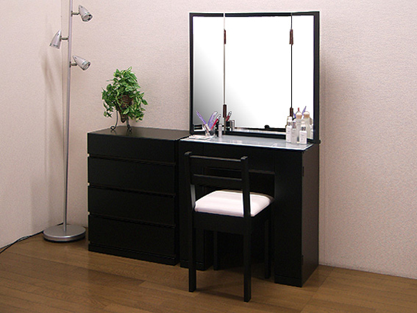 Lavender House Dresser Triple Mirror Desk Chair Chest 3 Piece Set