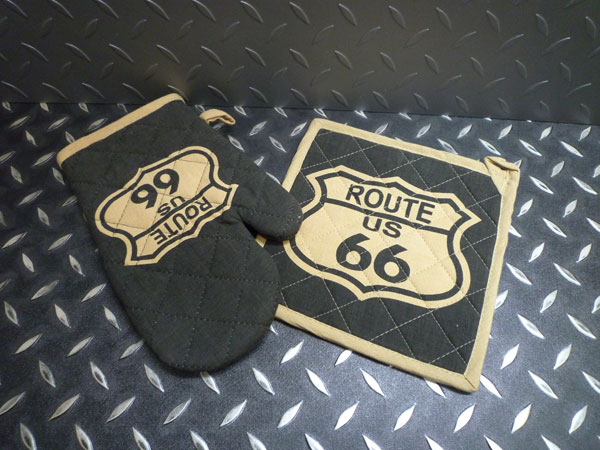 Kitchen Set Oven Mitten Pot Holder Two Set United States General Store Route 66 West Coast Style Interior American Miscellaneous Goods Of The Old