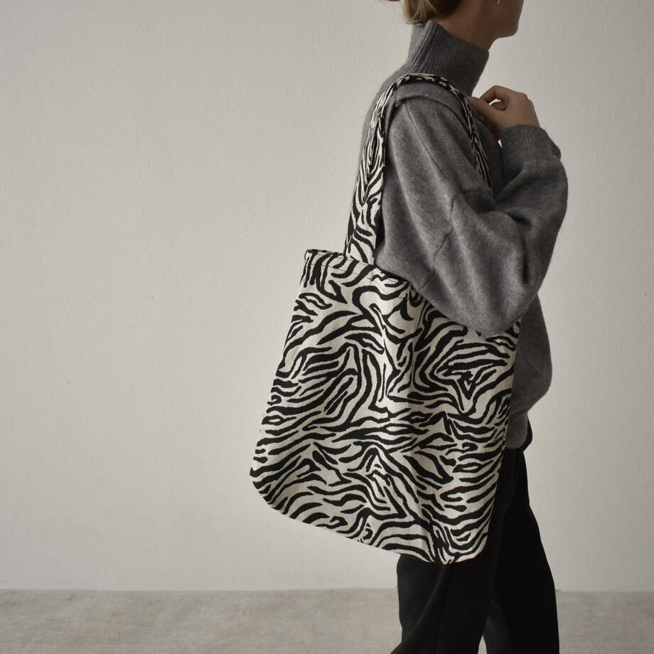 楽天市場 ネコポス送料無料 Lavish Gate ジャガード ゼブラ柄 トートバッグ Lavish Gate 楽天市場店