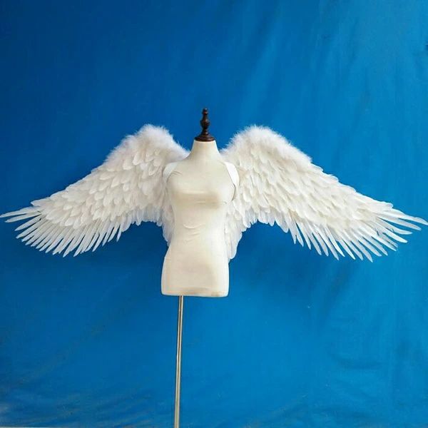 天使 羽 コスプレ道具 羽 翼 wing ウイング ホワイト 広さ200cm 天使みたい 妖精 悪魔 ファッションショー パーティーグッズ 撮影 ステージ道具 イベント 文化祭 cosplay用 コスプレ COSPLAY コスチューム ハロウィン クリスマス lg020h2h2w7