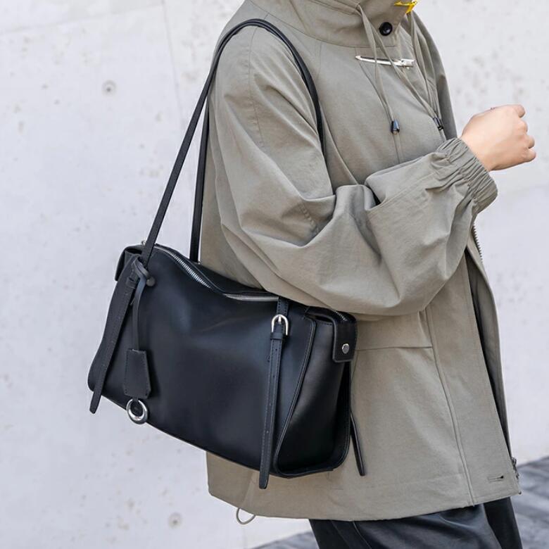 本革 トートバッグ レディース フォーマル 肩かけ御徒面子 豆の町型 嚢 通い御徒面子 お御役目御徒面子 肩かけ 御徒面子 ハンドバック 納める 大静電容量 執務室 商行為 入園式 卒園式 卒式 はいり込む式 心地好い 高押し出し 牛皮 秋 冬 貨物輸送無料