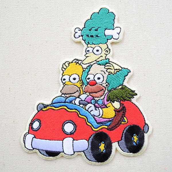 楽天市場 シールワッペン ザ シンプソンズ ドライブ Ssap315 ワッペン アイロン ブランド 通販 アップリケ ブレザー シャツ エンブレム アルファベット イニシャル ミリタリー 入園 名前 キャラクター ワッペン通販 ワッペンストア
