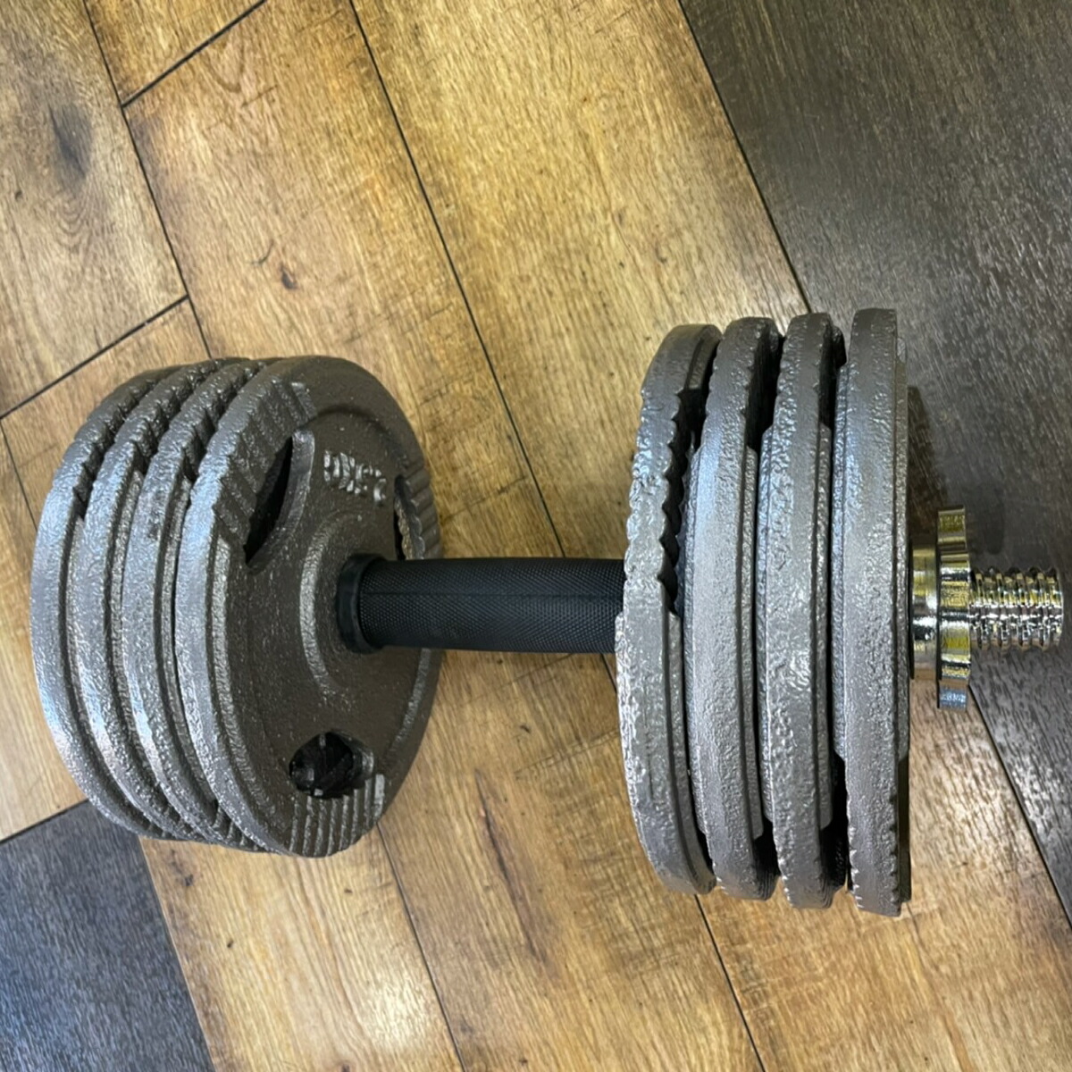 最新入荷】 スクリュー ダンベル 計 22kg × 2個 合計44kg セット バーベル メンズ レディース 鉄アレイ 筋トレ 筋肉 グッズ ジム 自宅  ウェイト トレーニング ホームトレーニング 可変 fucoa.cl