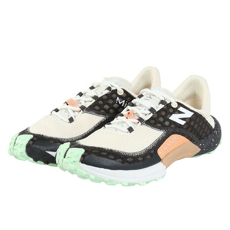 【ポイント最大10倍キャンペーン・要エントリー 4/14 20:00 - 4/17 09:59】ニューバランス（new balance）（メンズ）ランニングシューズ スポーツシューズ ミニマス トレイル ホワイト ブラック MTM10CM1 2E スニーカー