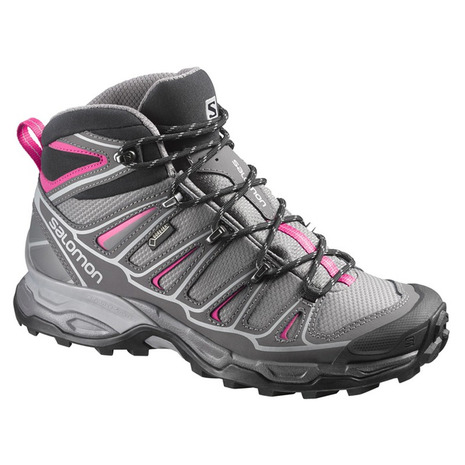 salomon trekking shoes