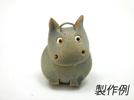 楽天市場】革で作る動物 アヒル 無地 70×30×60mm【メール便選択