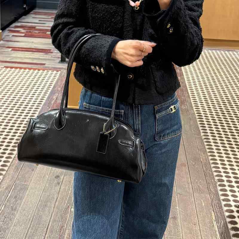 バッグ レディース ハンドバッグ ショルダーバッグ 革 レザー ヴィンテージ レトロ 欧米風 鞄 通勤用 オフィス 大容量 収納力 大人カジュアル 高見え シンプル 普段使い オールシーズン 肩掛け 斜め掛け きれいめ 大きいサイズ ゆったり 上品 シ|LCE店