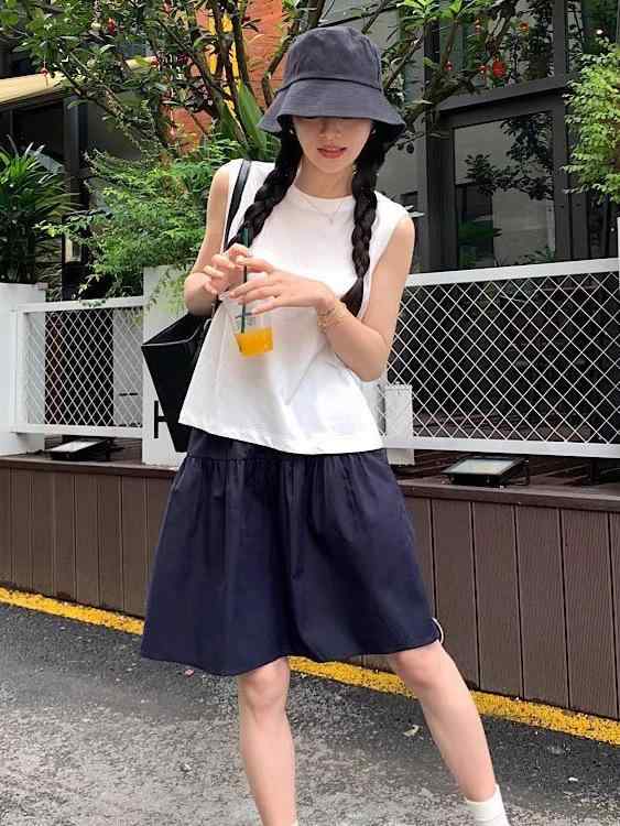 レディース ミニスカート 風 カジュアル 伸縮性 ゆったり 短め 春夏 万能 スリム見え スポーツ 普段使い アウトドア フィット 軽量 吸湿速乾 コットン混