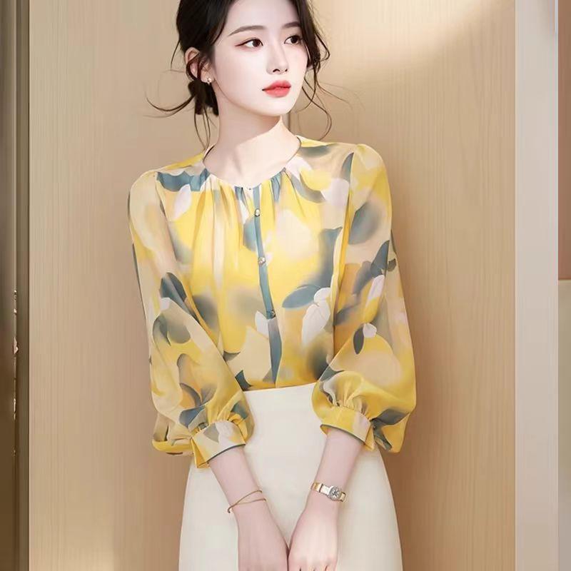 ポイント10倍 ブラウス フレンチスタイル 小花柄 シフォン素材 七分袖 秋物 ゆったり フィット スリム トップス フェミニン 軽量 透け感 女性用 普段使い 通勤