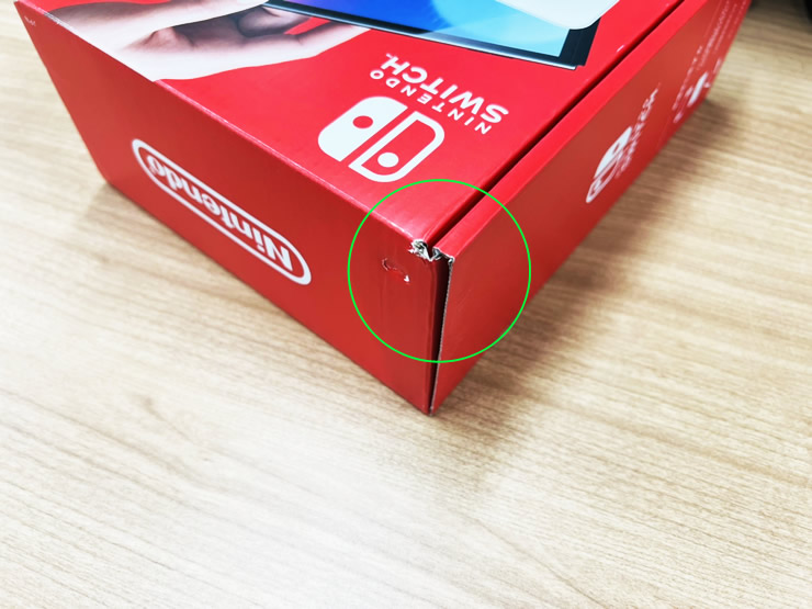 【楽天市場】【新品傷・送料無料・在庫あり】任天堂 Nintendo Switch（有機ELモデル）JOY-CON(L) ホワイト/(R