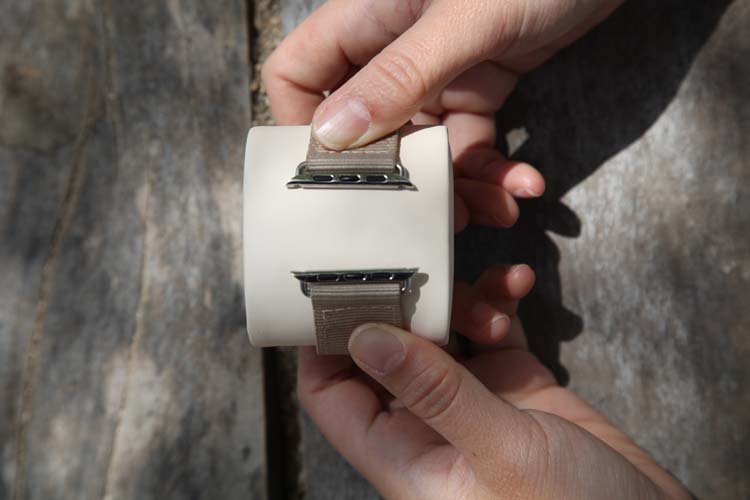 アップルウォッチ 44mm 40mm 38mm / 42mm用 各シリーズ 専用バンド Apple watch ベルト バンド 交換バンド 連結パーツ付属 取り付け簡単 38mm 42mm 40mm 44mm ビジネス ナイロン 【harusport_d19】 アップルウォッチ 44mm 40mm 38mm / 42mm用 各シリーズ 専用バンド Apple watch ベルト バンド 交換バンド 連結パーツ付属 取り付け簡単 38mm 42mm 40mm 44mm ビジネス ナイロン 【harusport_d19】