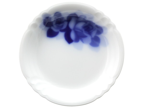 楽天市場】大倉陶園 日本製【大倉陶園 ブルーローズ(8211) 約14cm