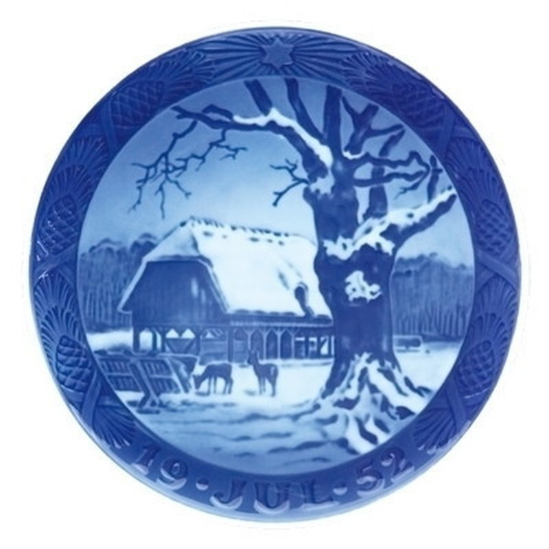 ロイヤルコペンハーゲン  イヤーズプレート 1952年【中古】<br> 誕生日プレゼント 送料無料 ブランド 洋食器 高級 おしゃれ かわいい 豪華  モダン 人気 おすすめ 結婚 引き出物 ギフト