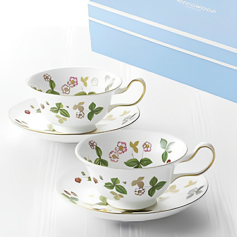 ウェッジウッド WEDGWOOD ワイルドストロベリー ペアティーカップ＆平円盤 ピオニー 貨物輸送無料 ブランド名 洋食器 御前上等 今めかしい 愛くるしげ 晴れ晴れしい  今めかしい 一般受け おすすめ 一緒になる 差し上げ物 差し上げ物