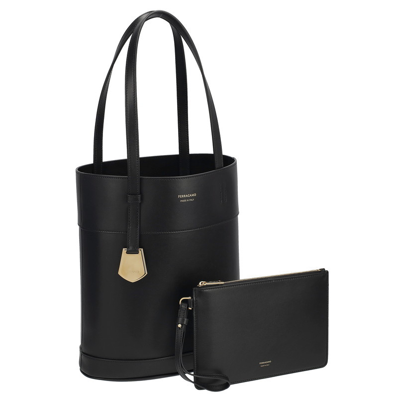 楽天市場】フェラガモ FERRAGAMO トートバッグ ブルー レディース tote