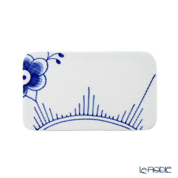 【P10倍・クーポン】ロイヤルコペンハーゲン (Royal Copenhagen) ブルーフルーテッドメガ ボード 15.5cm 2381362／1062488 ロイヤルコペンハーゲン Royal Copenhagen ブランド食器 ブルーフルーテッド ブルー メガ プレート お皿 ディッシュ 小皿｜ブランド洋食器の店ル・ノーブル