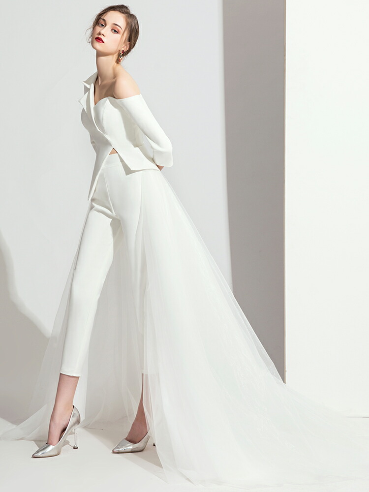 21激安正規商品 デイリーランキング1位獲得 赤 黒 二次会 黒 結婚式 二次会 ウエディングドレス 白 大きいサイズ パンツスタイル ワンショルダー パンツドレス カラードレス 花嫁 ドレス 大きいサイズ 袖あり 長袖 七分袖 トレーン チュール 個性的 モード系