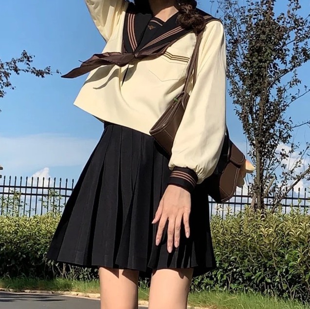 2697円 【値下げ】 セーラー服 女子高生 制服 スカート セット 学生服 上下 長袖 半袖 プリーツスカート ミニ ロング 膝丈 大きいサイズ  3L スカーフ 卒業式 入学式 高校生 ダンス衣装 学園祭