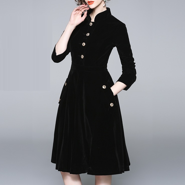楽天市場 スタンドカラー ベルベット ワンピース フレア Aライン ミディ丈 長袖 大きいサイズ 2l 3l 4l ドレス 秋 韓国 パーティー 結婚式 お呼ばれ フォーマル 膝丈 秋冬 冬 おしゃれ 黒 ｌｅａｐ