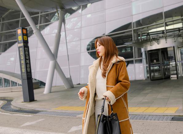 楽天市場 ムートンコート レディース フェイクムートンコート レディース アウター 大きいサイズ 韓国ファッション 冬 アウター レディース 人気 ロングコート 黒 裏ボア ｌｅａｐ