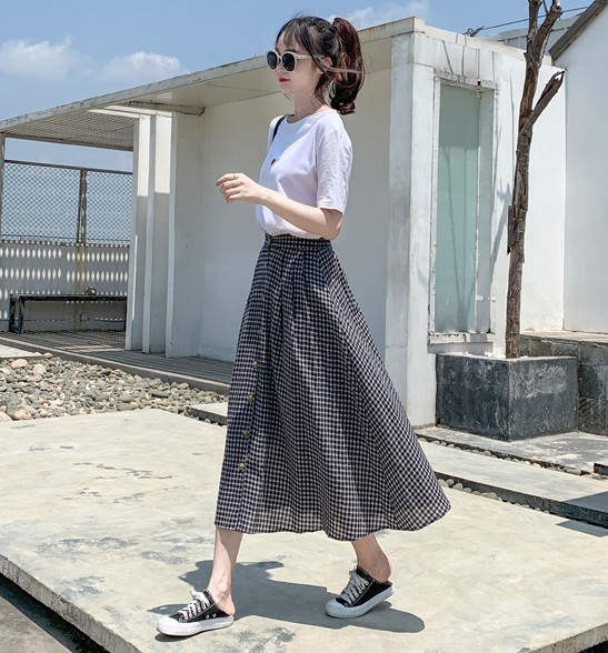 楽天市場 ギンガムチェック スカート ロング レディース ボトムス 春夏 ロングスカート フレアスカート チェック柄 ハイウエスト フレア フロントボタン Aライン 韓国 シンプル 大人可愛い おしゃれ カジュアル ｌｅａｐ