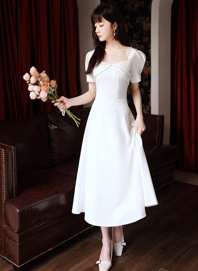 ウエディングドレス 袖あり ミモレ丈 結婚式 二次会 ミモレ丈 花嫁 ワンピース 花嫁 ドレス シンプル 白 ハイウエスト 大きいサイズ 3l 小さいサイズ Aライン スレンダーライン パフスリーブ シンプル 上品 大人可愛い ｌｅａｐ