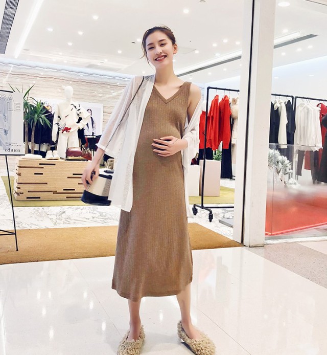 maternity dress with cardigan