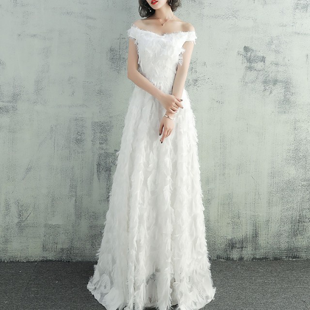 【楽天市場】[即納] ウエディングドレス 大きいサイズ ウエディングドレス 白 二次会 スレンダーライン 花嫁 刺繍 レース フェザーモチーフ