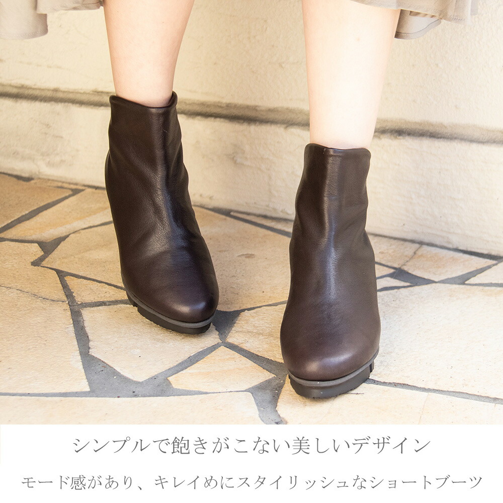 激安通販 Trippen 楽ギフ 包装 レザー プライマリー モード感のある シンプルで美しいデザインのショートブーツ 春 返品交換送料無料 プレゼント Swift ブーツ 秋 秋 Primary トリッペン 50代 レザー 30代 プレゼント 靴 冬代 バックジップ ラッピング