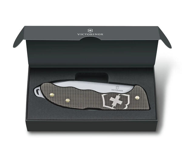 87％以上節約 VICTORINOX ビクトリノックス ナイフ ハンティング Pro ALOX リミテッドエディション2022 0.9415.L22 日本正規品  保証書付属 送料込み fucoa.cl