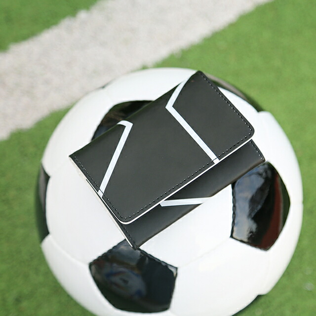【サッカーボールの素材からできた名刺入れ】 カードケース サッカー フットボール ボール メンズ レディース 女性 男性 革 レザー 財布 サッカーグッズ プレゼント ギフト football ビジネス 話題 おしゃれ かっこいい デザイン fivesports
