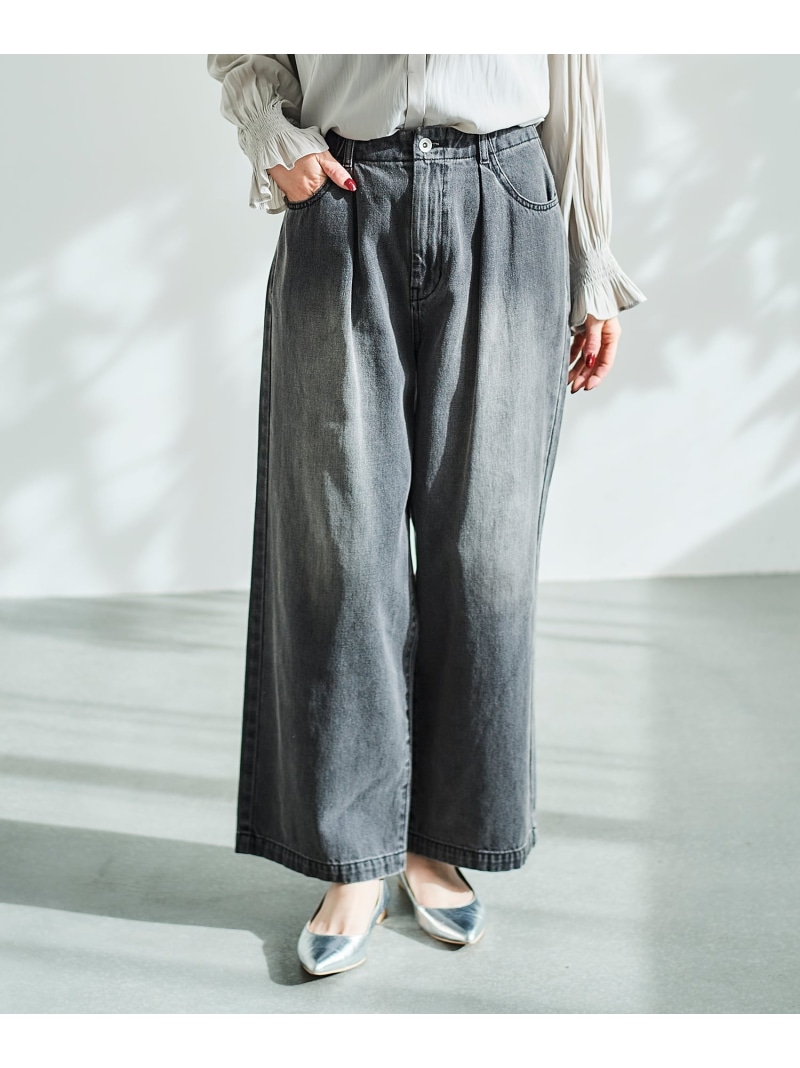 タックワイドデニムパンツ le.coeur blanc ルクールブラン パンツ ジーンズ・デニムパンツ ブルー ブラック【送料無料】[ Fashion]