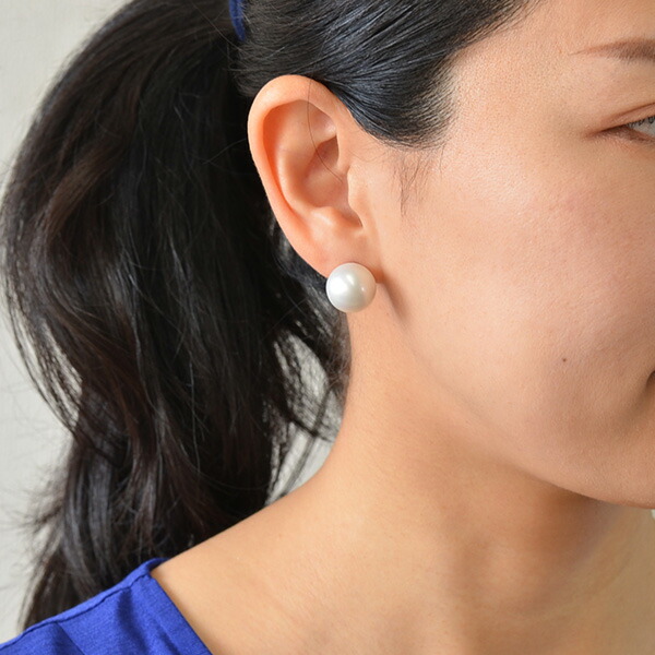 Lecollier Super Oversized 14 Mm South Sea Pearl 1 Pair Only In Super Oversized 14 Mm South Sea Pearl 1 Pair Only In Stock Now Gorgeous Large White Earring Earrings