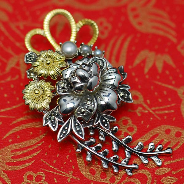 楽天市場】碌山 ガーネット＆オパールブローチペンダント ゴージャスな